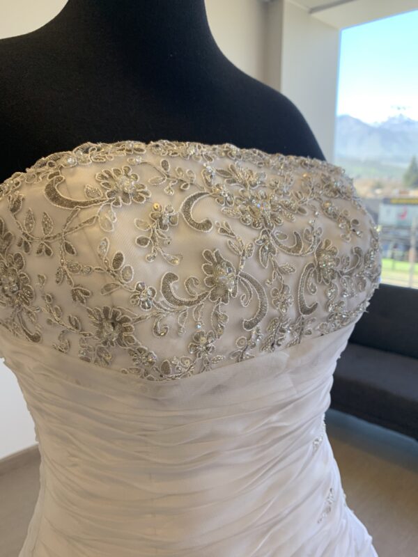 Mori Lee Arriendo - Image 3